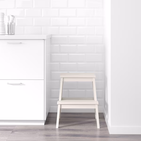 bekvaem-step-stool-white__0870951_pe602959_s5